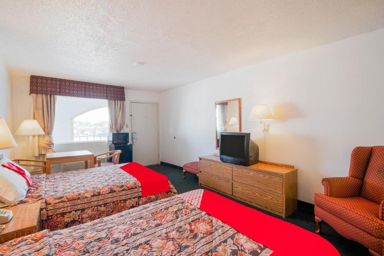 Hotel O Houston East Channelview I-10 Extérieur photo